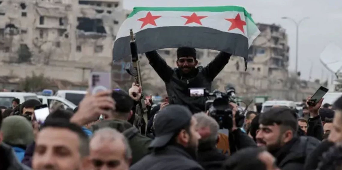 Halep'te kontrol tamamen Şam'da, son YPG/SDG unsurları da kentten gönderildi