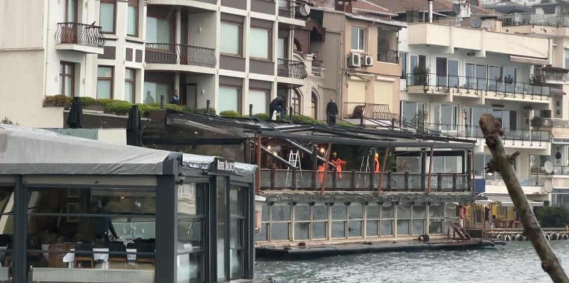 Bebek Otel'de kaçak bölümler yıkılıyor