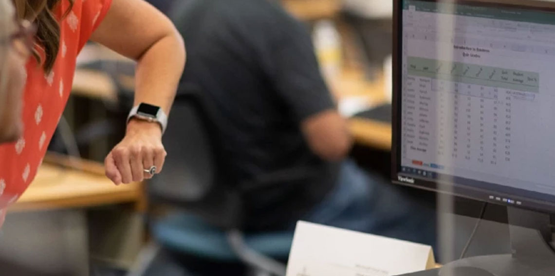 40 yaşındaki Excel iş dünyasını hâlâ esir mi tutuyor?