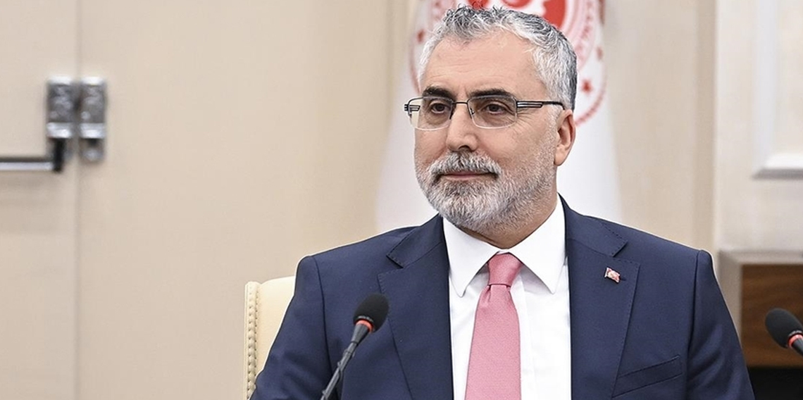 Bakan Işıkhan: Nöbet tutacağınıza önce SGK borçlarınızı ödeyin