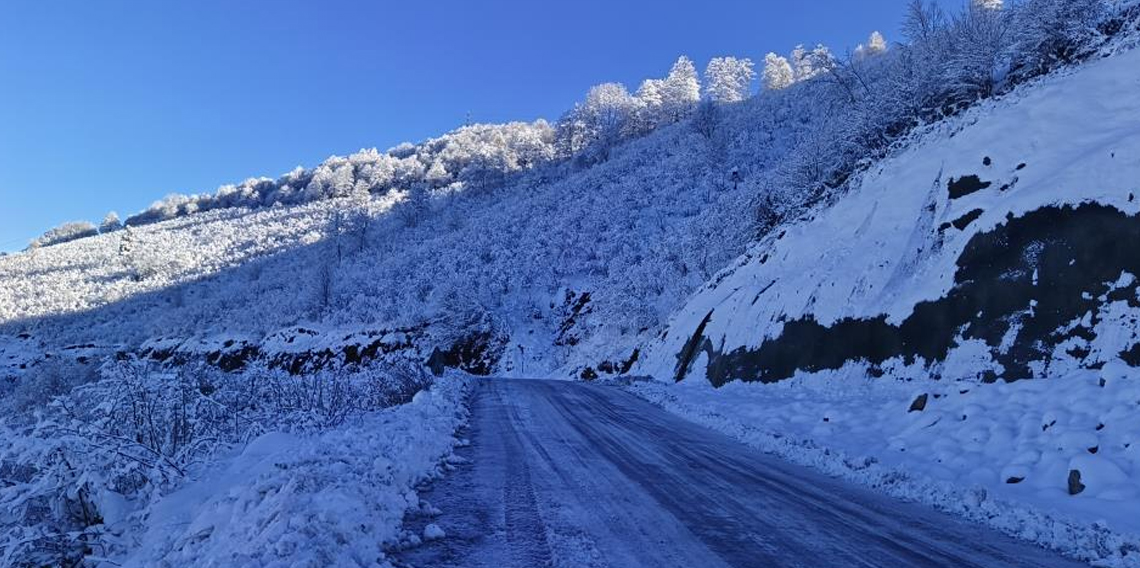 Ordu'nun 16 ilçesinde eğitime kar engeli