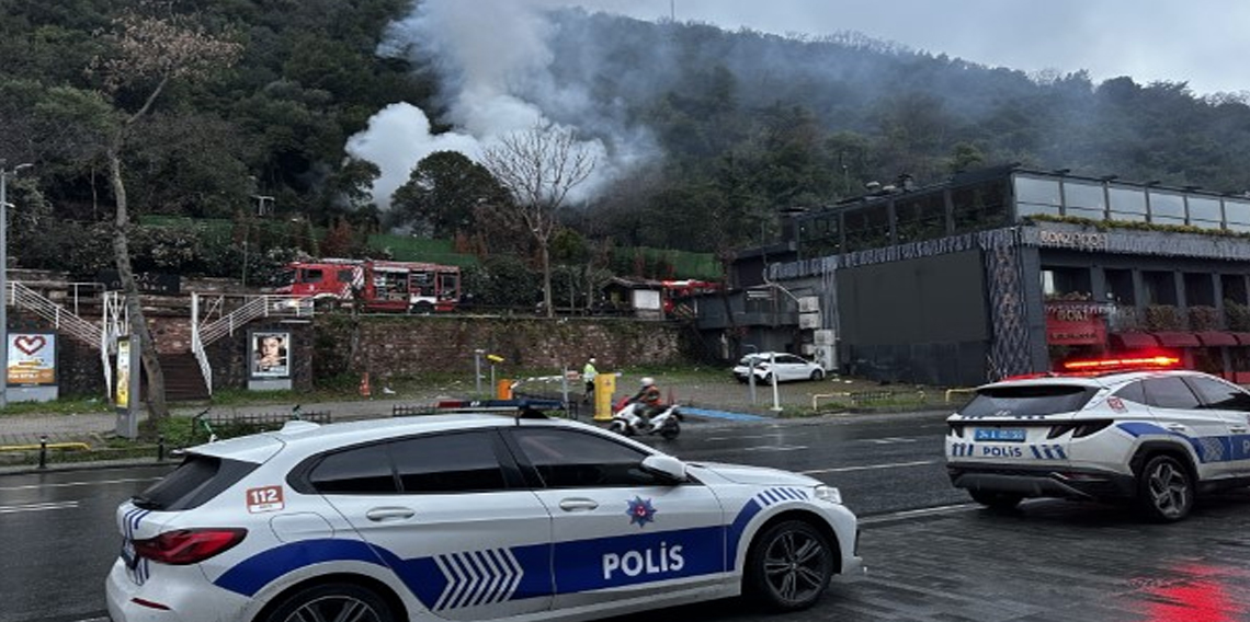 Beşiktaş’ta korkutan yangın: Müştemilat alev alev yandı