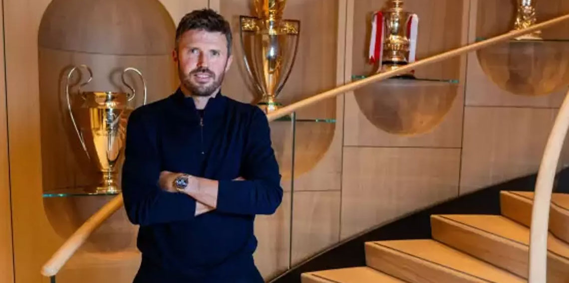 44 yaşında Manchester United'in hocası oldu!