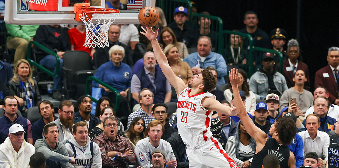 Alperen Şengün tarih yazdı!