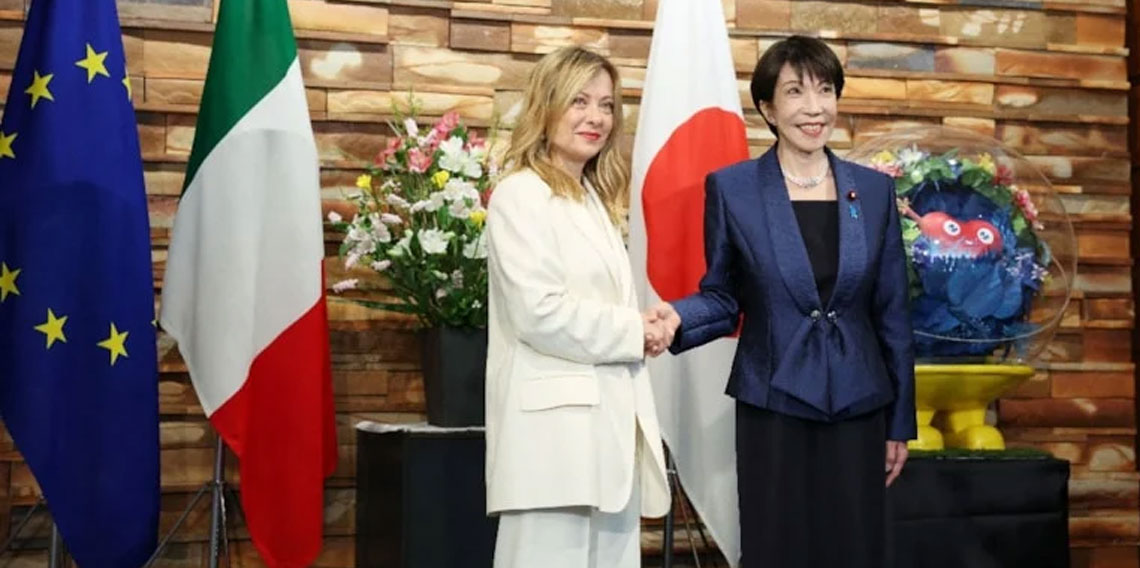 Giorgia Meloni ile Sanae Takaiçi anime filtreli selfie çekildi