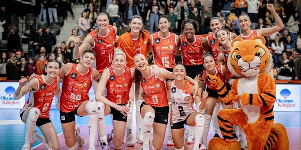 Eczacıbaşı, Olympiakos'u 3-0 yendi!