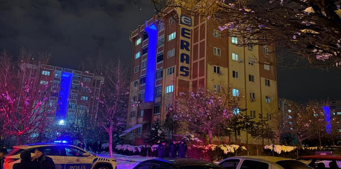 Karnesinde 3 zayıfı olan lise 1 öğrencisi, yaşamına son verdi