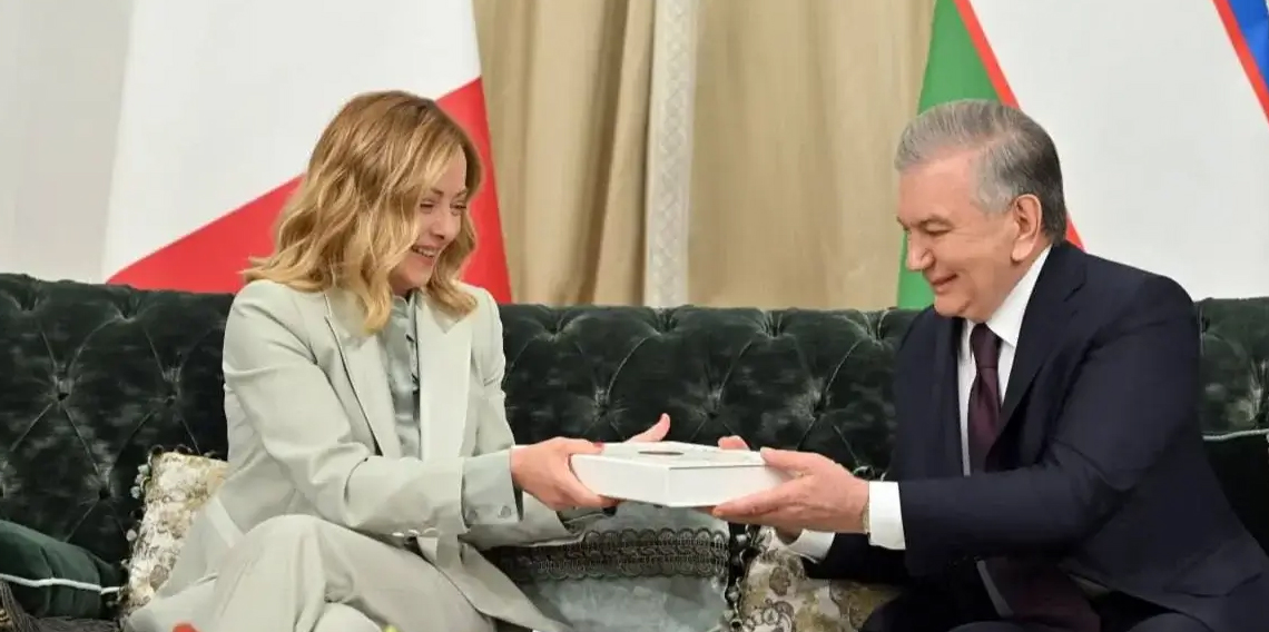 Mirziyoyev, İtalya Başbakanı Meloni ile görüştü