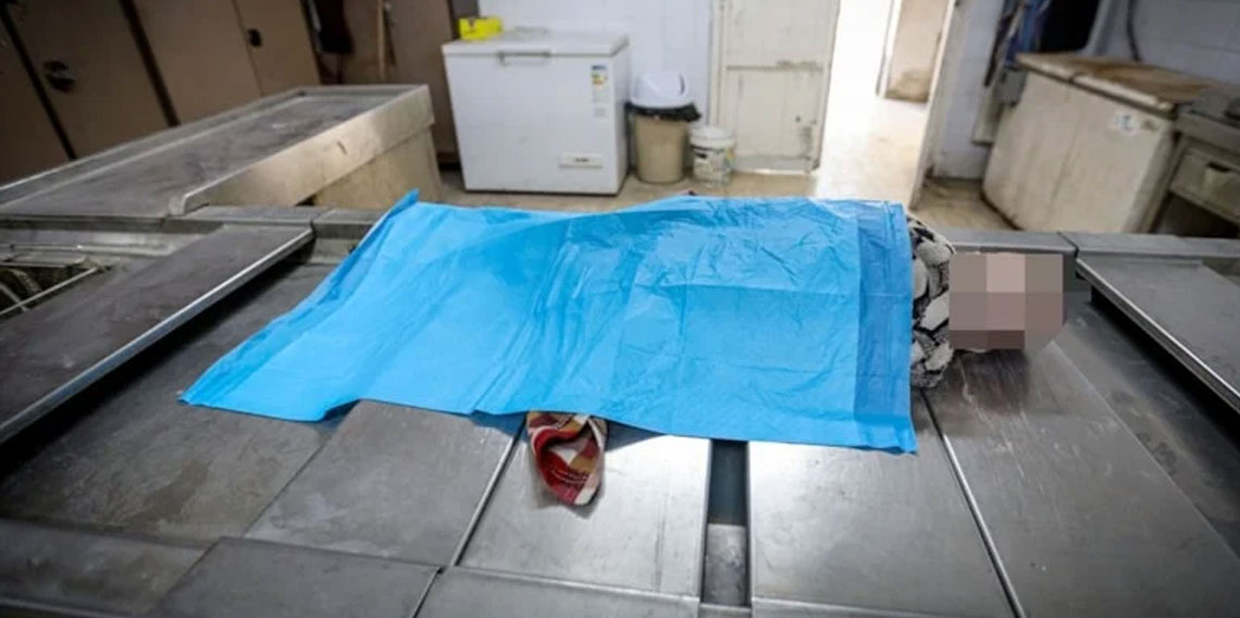 Gazze'de 7 aylık bebek donarak can verdi