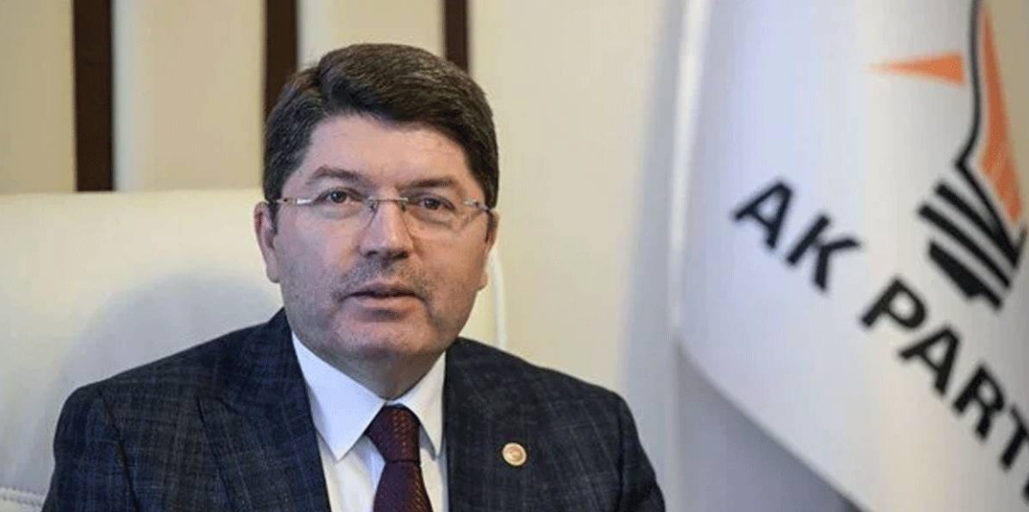 Bakan Tunç'tan Nusaybin'de indirilen bayrağa dair açıklama