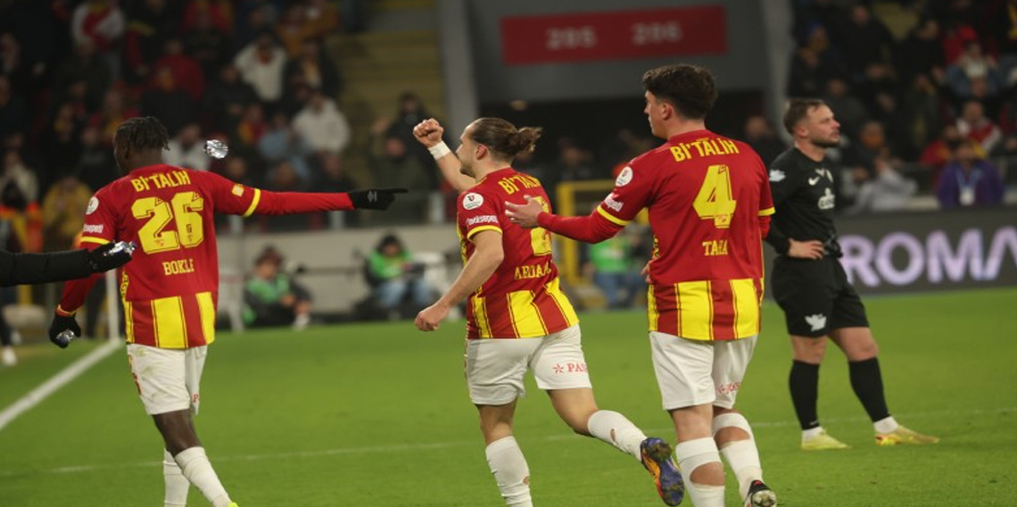 Rizespor İzmir'den çıkamadı! Göztepe'ye 3-1 kaybettiler