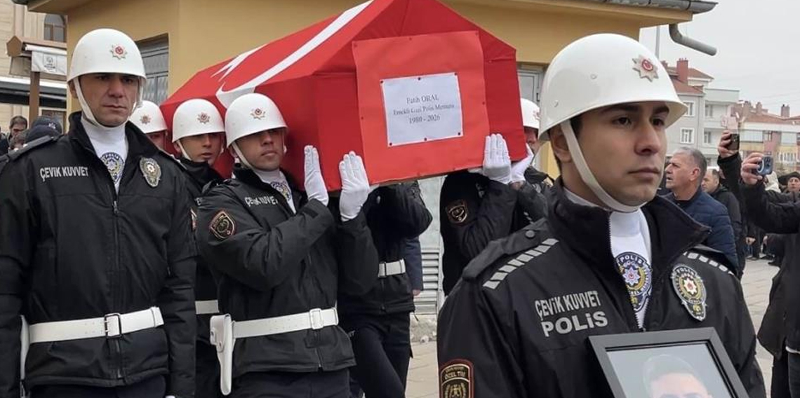 Görev şehidi polis memuru Fatih Oral son yolculuğuna uğurlandı