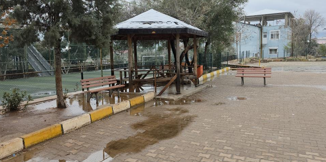 Okul bahçesinde 17 yaşındaki çocuğun cansız bedeni bulundu