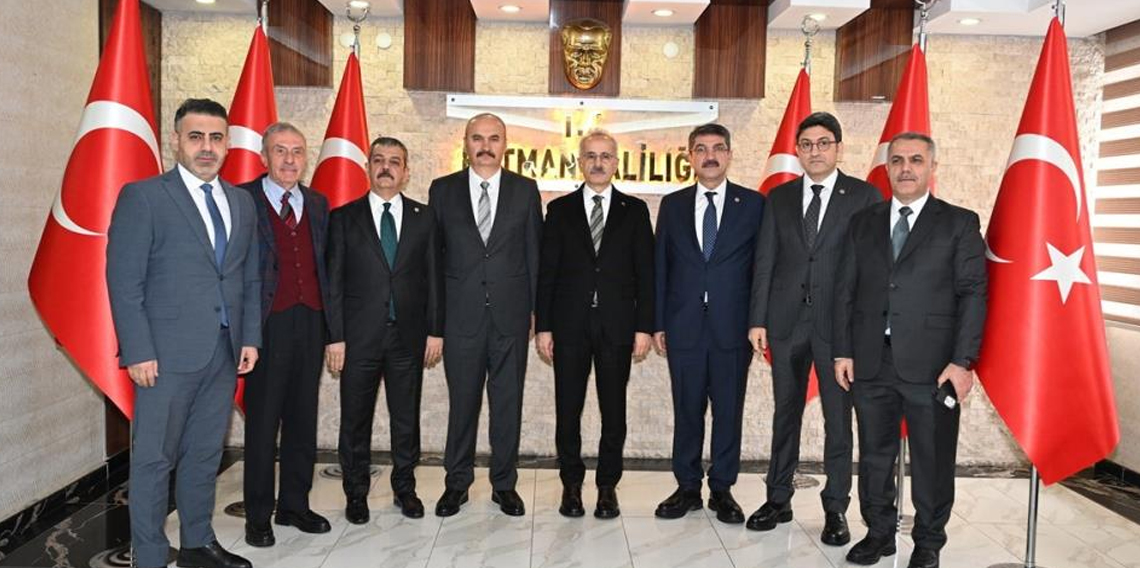 Ulaştırma ve Altyapı Bakanı Uraloğlu Batman'da
