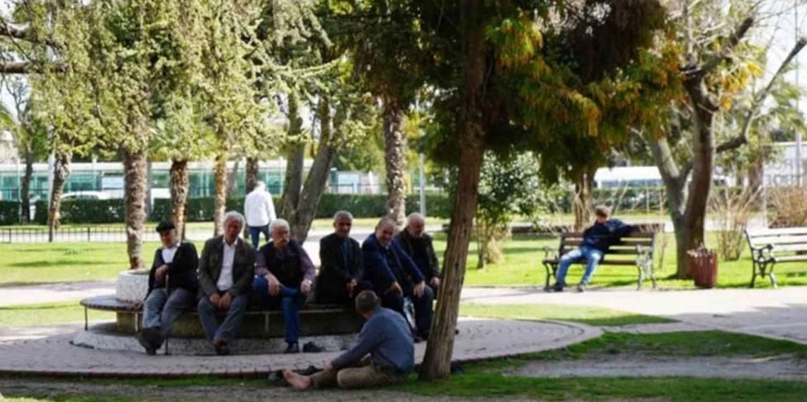 Emeklilerin favori ili: Maaşını bağlatan oraya taşınıyor...