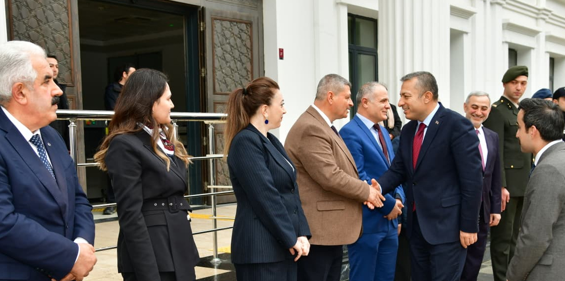 Vali Şahin’den Araklı Kaymakamlığına Ziyaret