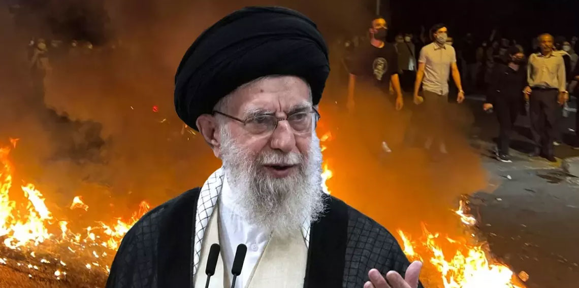 Bomba iddia: Hamaney yer altı sığınağında saklanıyor