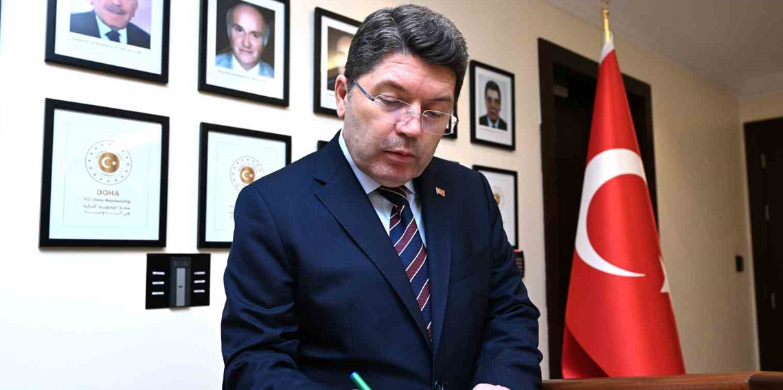 Adalet Bakanı Tunç Katar'da düzenlenen Doha Hukuk Forumu'na katıldı