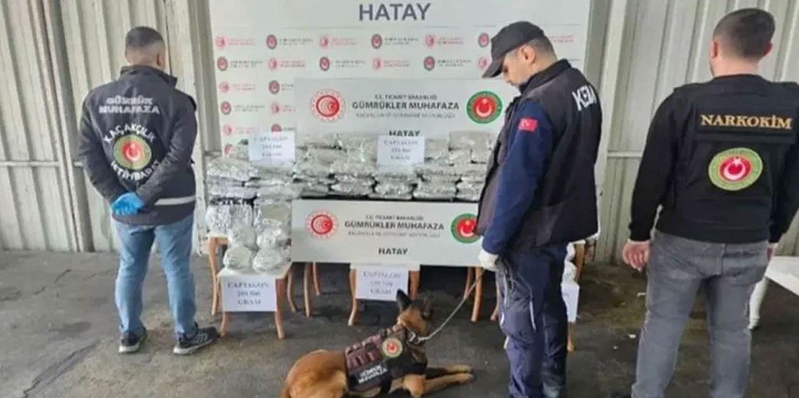 İskenderun Limanı’nda 1 milyon 392 bin uyuşturucu hap ele geçirildi