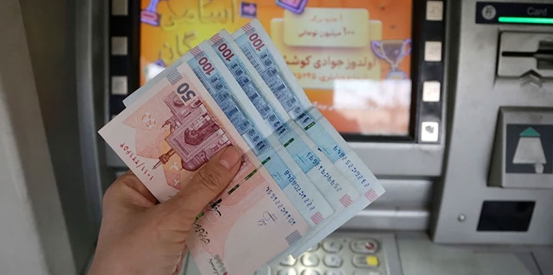 İran'da dolar ulusal para birimine karşı tarihin en yüksek seviyesine çıktı