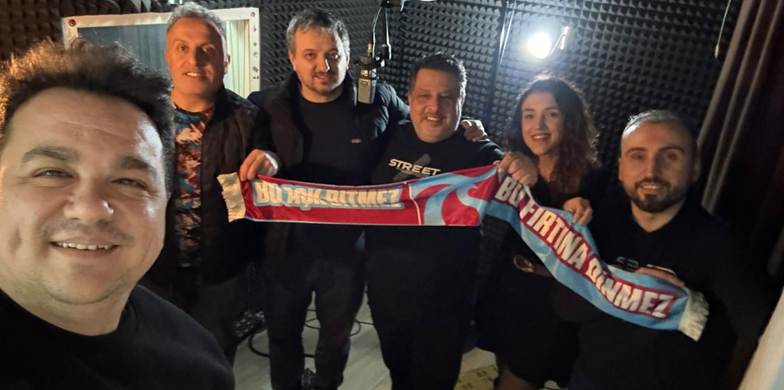 Laz Esat’tan Bordo-Mavili camia için büyük proje!