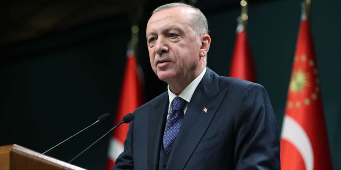 Erdoğan'dan CHP'ye eleştiri: 'Rüşvet almadıysanız bu telaş hali niye?'