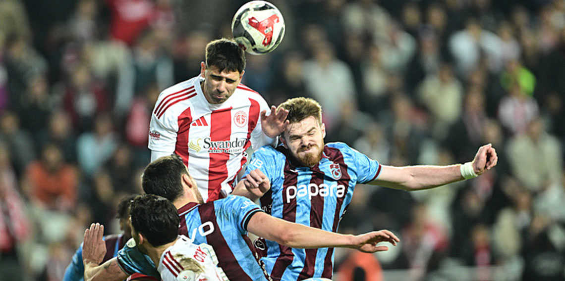 Arseniy Batagov: Lig çok uzun bir yarış