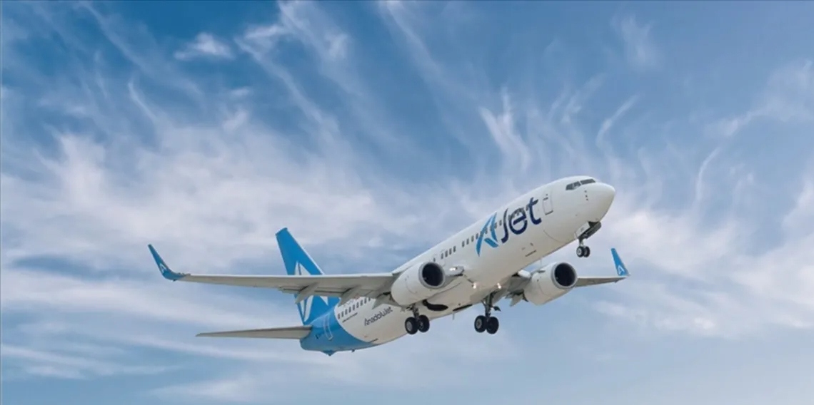 AJet filosuna 3 yeni nesil uçak daha katıldı