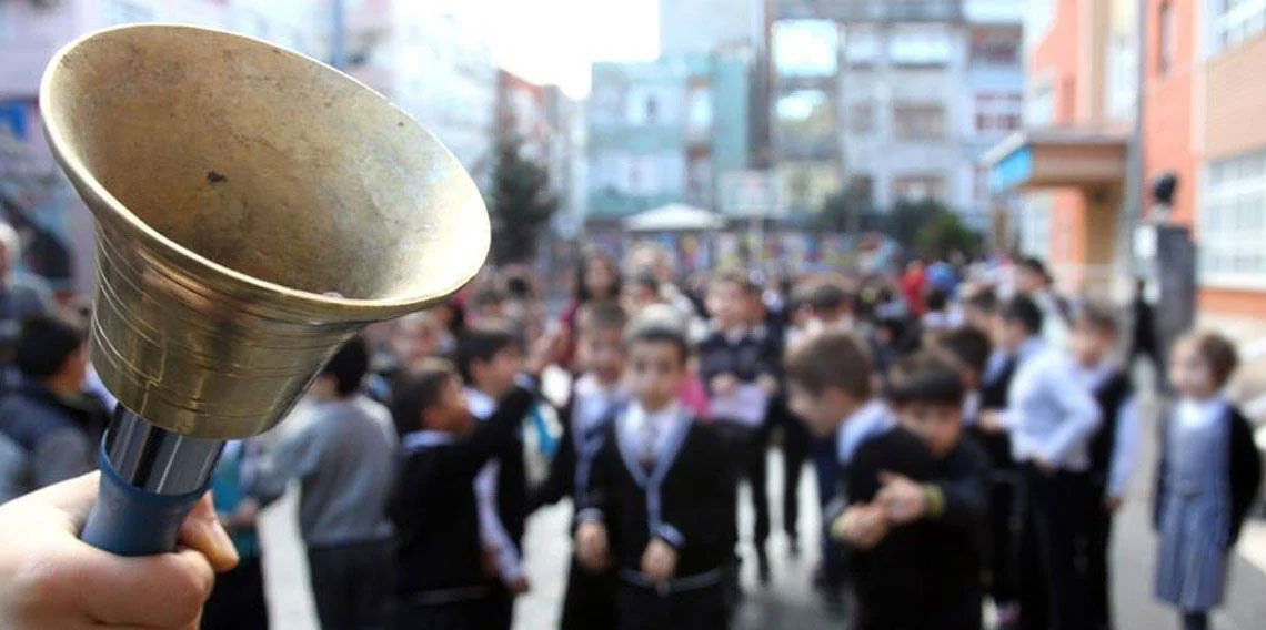 Okullarda yarıyıl tatili sona erdi: 18 milyon öğrenci yarın ders başı yapacak