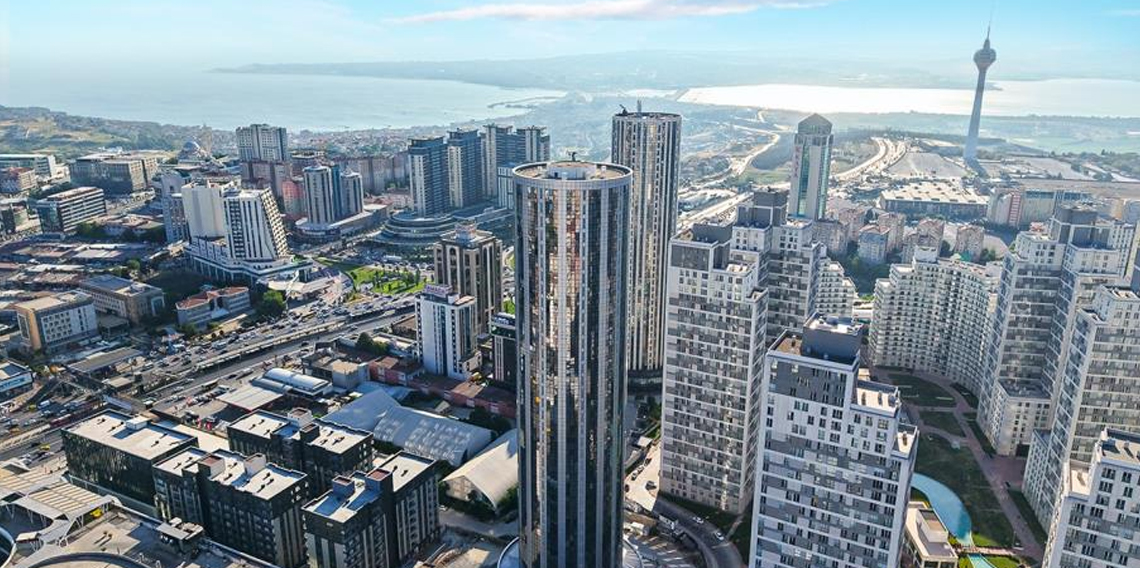 Kristal Kule’de teslimler başladı