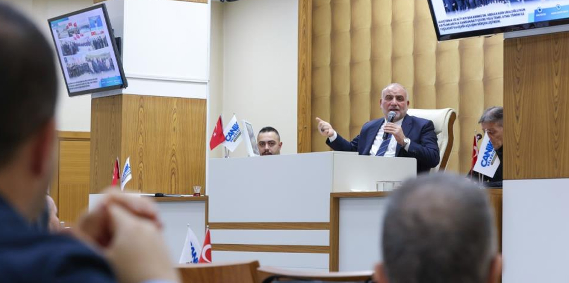 Canik’te burslar hesapta, Meşe Tesisleri yenileniyor