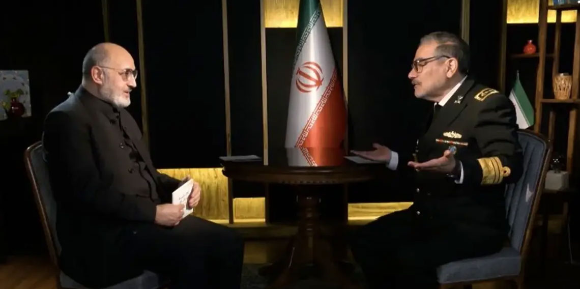 Askeri üniformayla katıldı! Verdiği mesaj röportaja damga vurdu