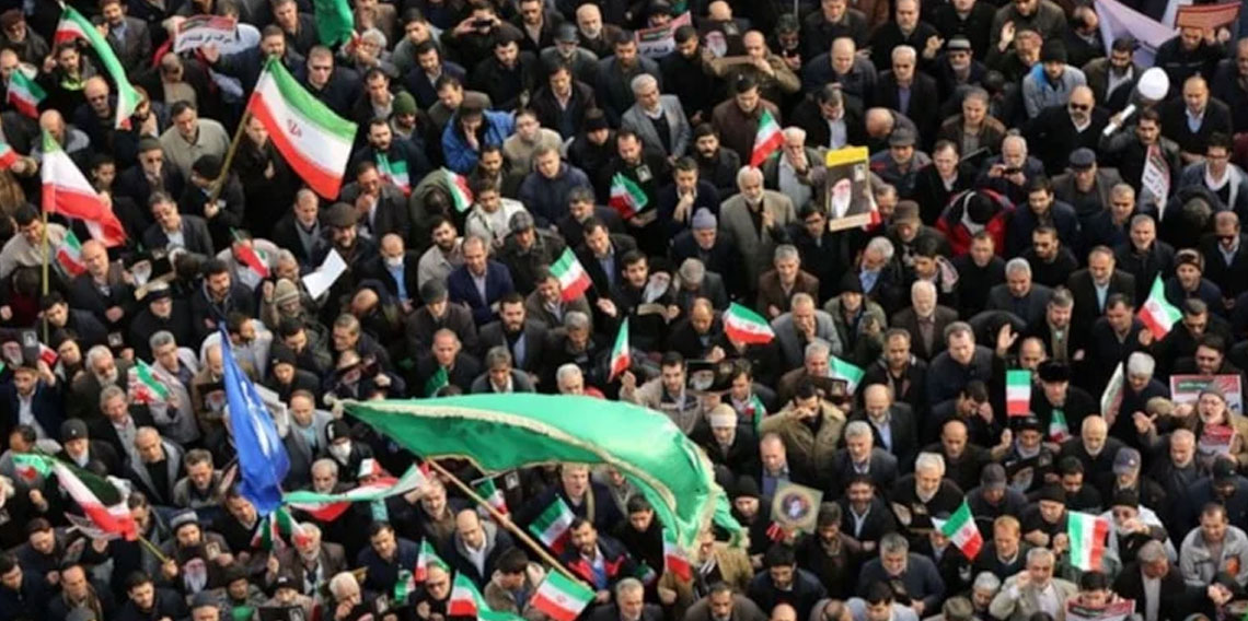 İran'da gerçekleşen protestolarda 6 bin 872 kişi hayatını kaybetti