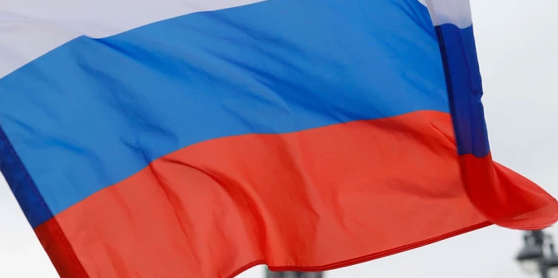 Rusya'nın petrol ve doğal gaz gelirleri yarı yarıya azaldı