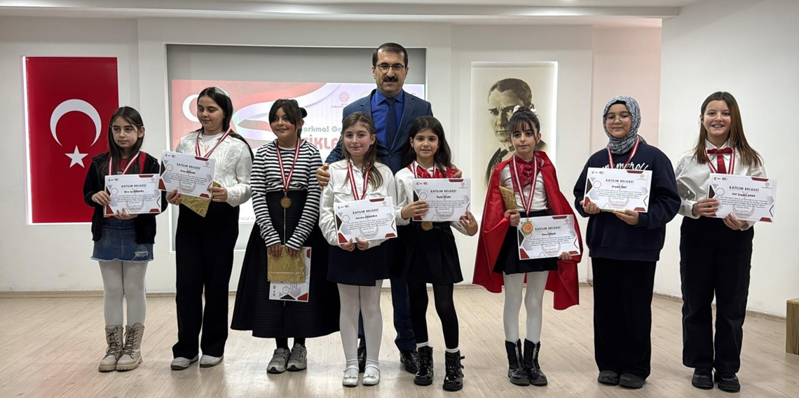 Artvin’de, İstiklal Marşı’nı güzel okuma yarışması düzenlendi