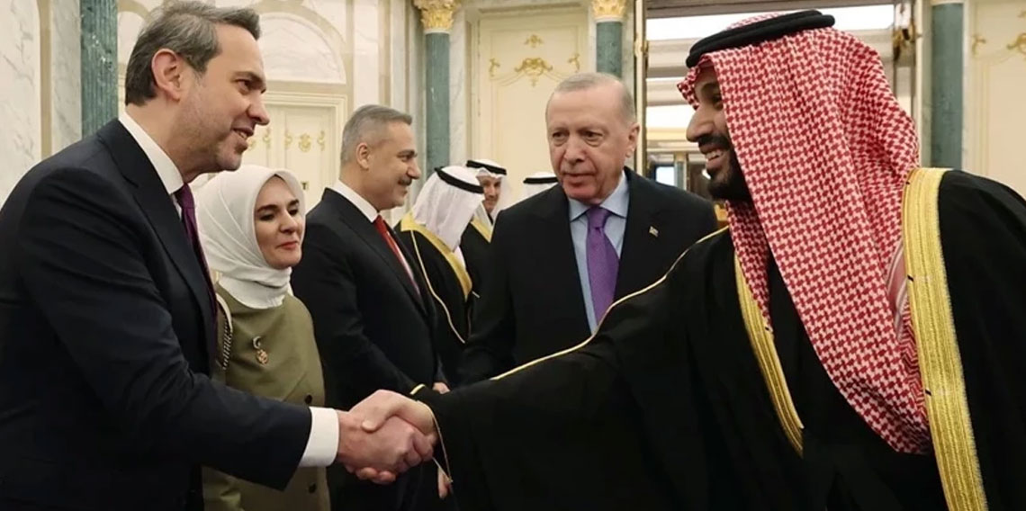 Türkiye ile Suudi Arabistan 2 milyar dolarlık enerji anlaşması imzaladı