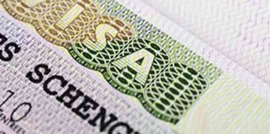 Schengen vizerlerinde yeni dönem: Bu meslekler için vize sınırı kalkıyor!