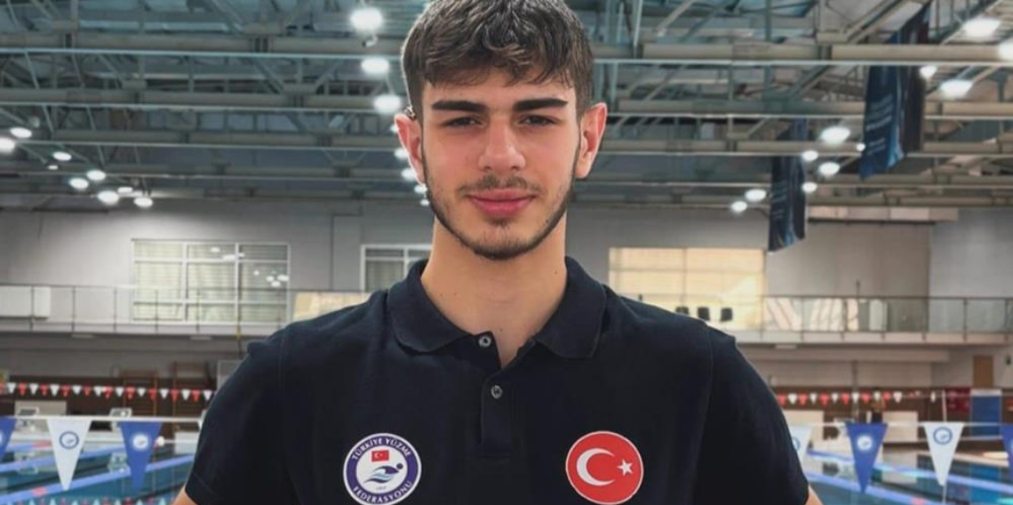 OMÜ'lü yüzücüden Antalya'da madalya yağmuru