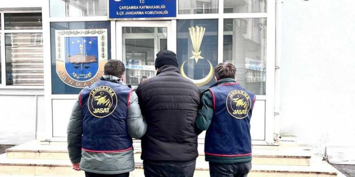 FETÖ üyeliğinden 6 yıl 3 ay hapis cezası bulunan 2 firari yakalandı