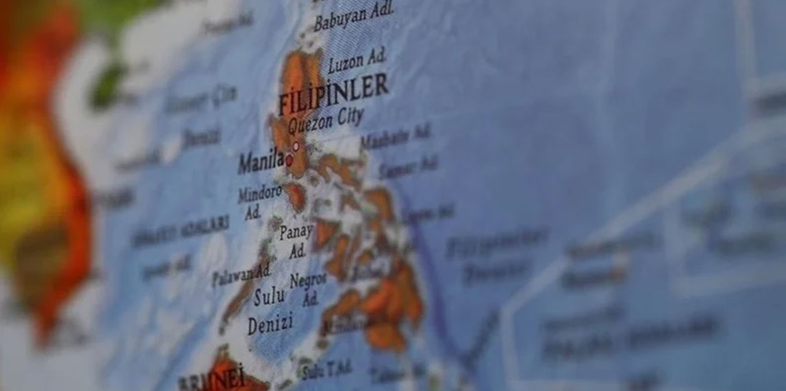 Filipinler'de etkili olan tropikal fırtınada 12 kişi öldü