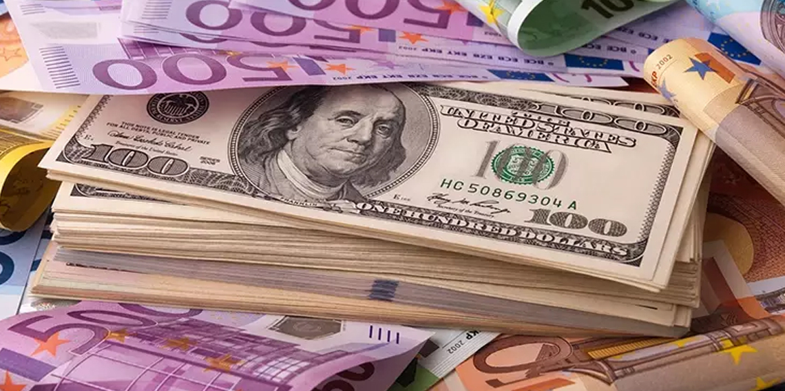 Döviz Piyasasında Haftaya Yatay Başlangıç