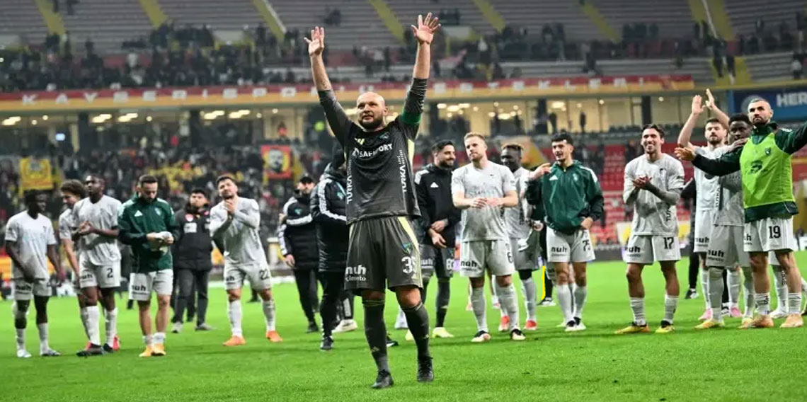 Kocaeli deplasmanda güldü! Rakibini ateşe attı