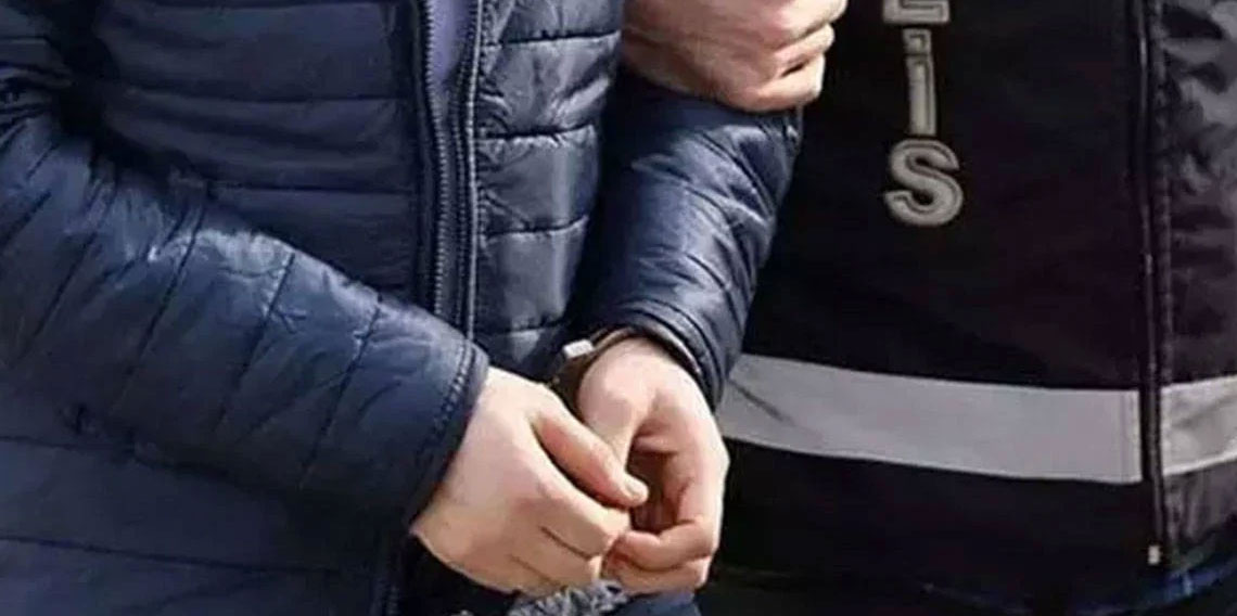 TSK'de FETÖ operasyonu: 8 gözaltı