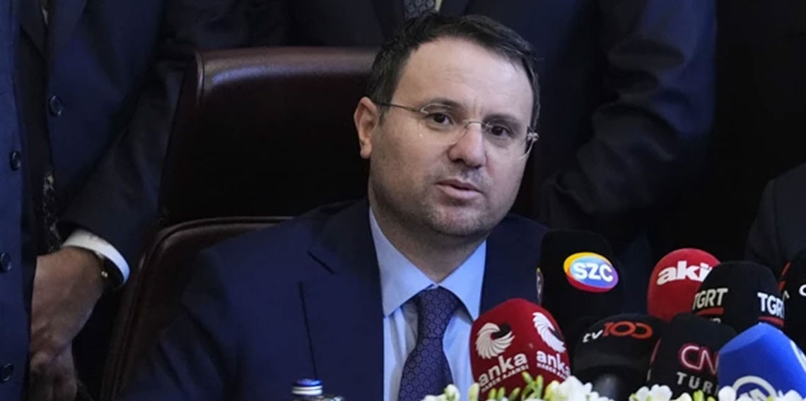 Akın Gürlek X hesabı açtı 3 hesabı takibe aldı