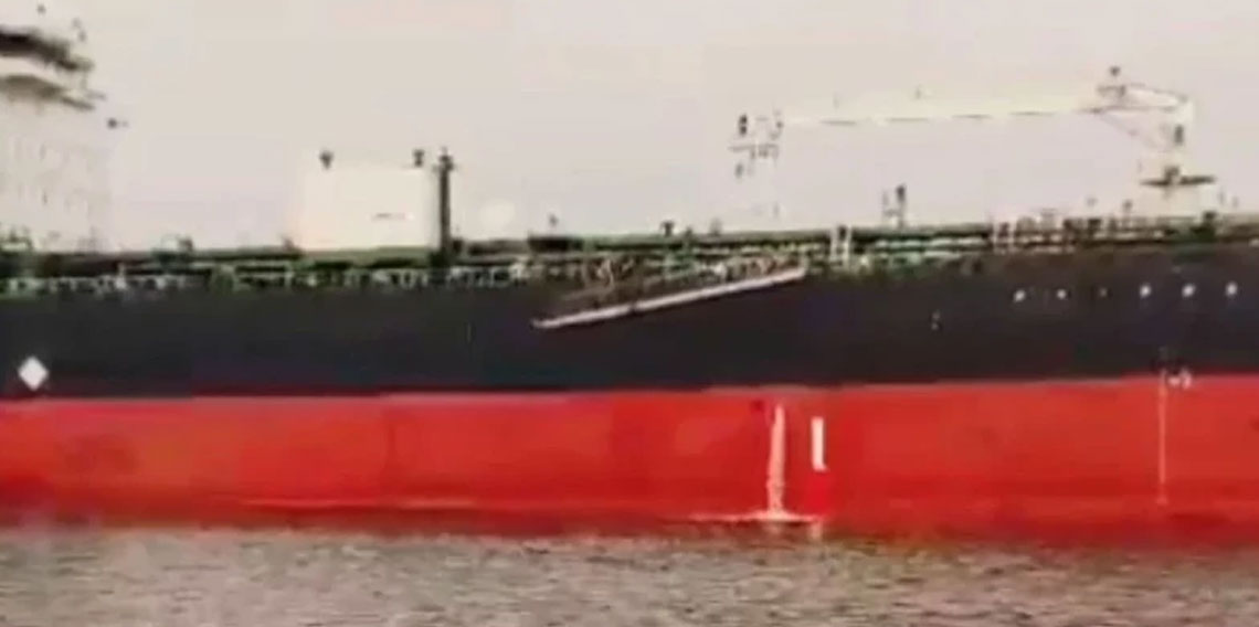 Yalova'da denizi kirleten gemiye para cezası