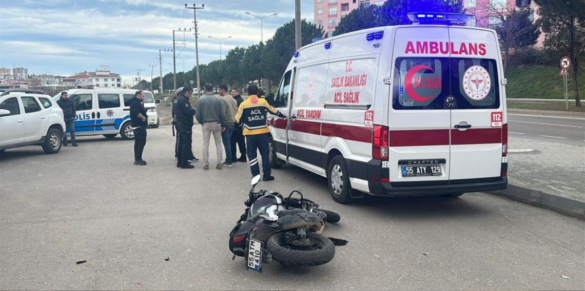 Samsun İlkadım’da Otomobil ile Motosiklet Çarpıştı