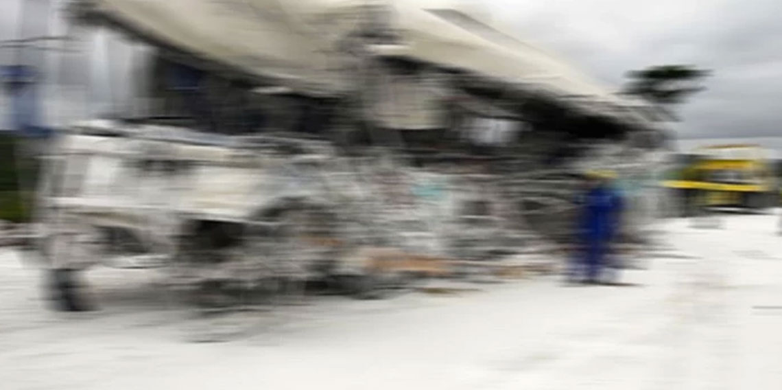 Yolcu otobüsüyle tır çarpıştı! 11 kişi öldü, çok sayıda yaralı var