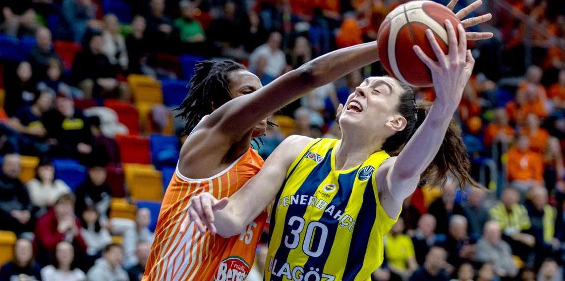 Breanna Stewart yeniden Fenerbahçe'de