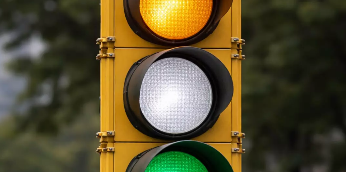 Trafik Lambalarında Beyaz Işık Dönemi