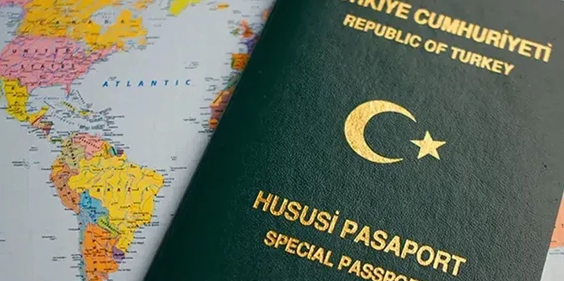 Üç meslek grubuna yeşil pasaport yolda! Meclis'e sunuldu